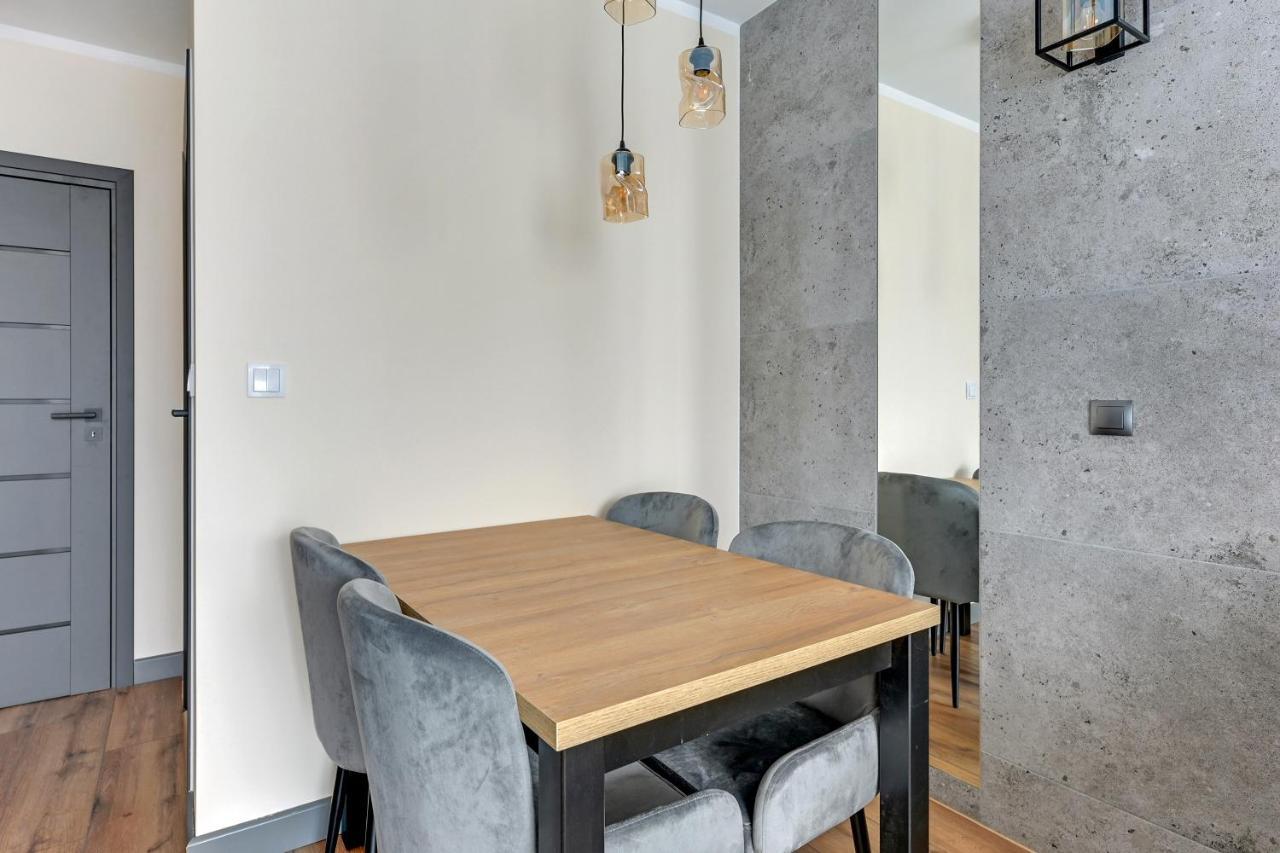 Angielska Grobla 5 Apartments Deluxe Old Town غدانسك المظهر الخارجي الصورة