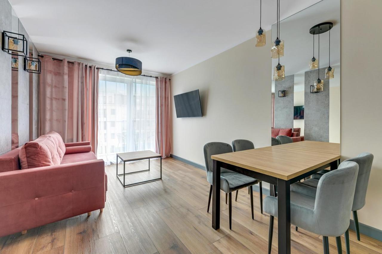 Angielska Grobla 5 Apartments Deluxe Old Town غدانسك المظهر الخارجي الصورة
