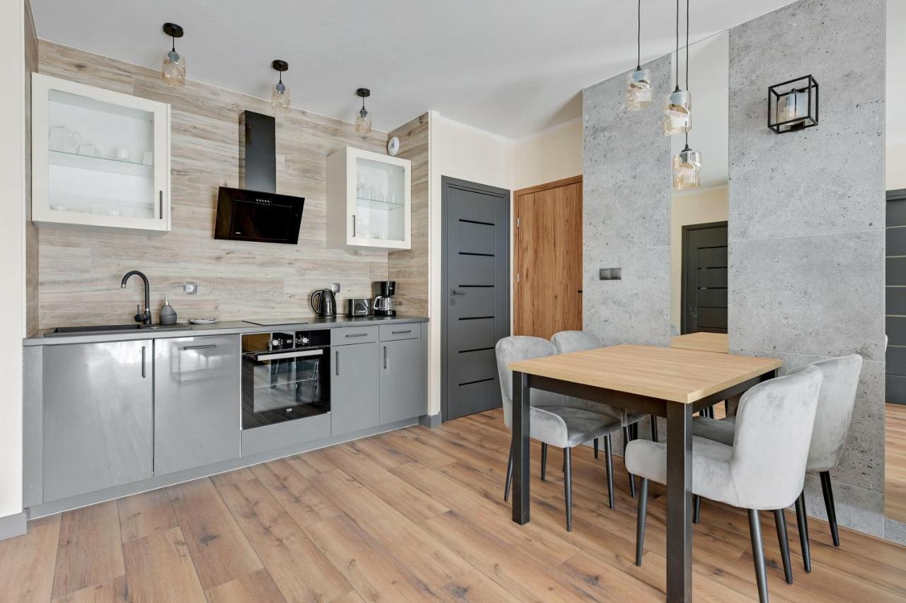 Angielska Grobla 5 Apartments Deluxe Old Town غدانسك المظهر الخارجي الصورة