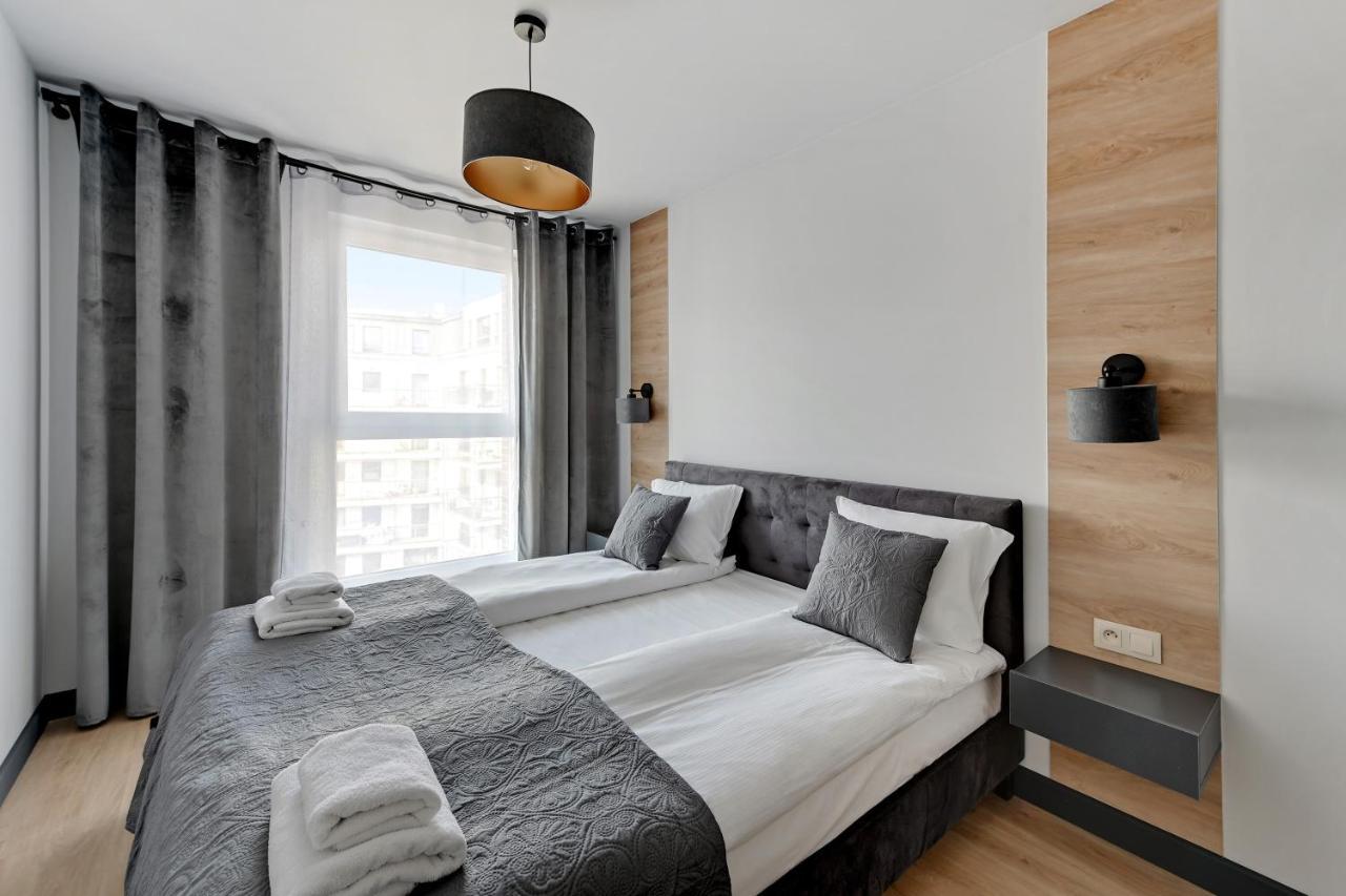Angielska Grobla 5 Apartments Deluxe Old Town غدانسك المظهر الخارجي الصورة